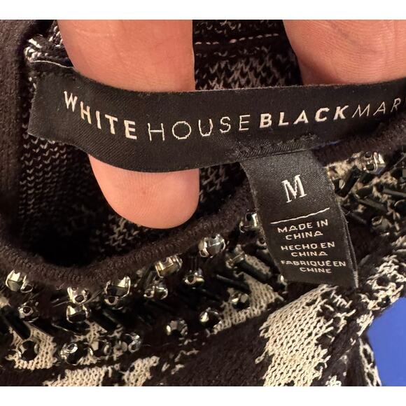 White House Black Market Medium Sleeveless Mock Neck Top Poly Rayon - Picture 3 of 9